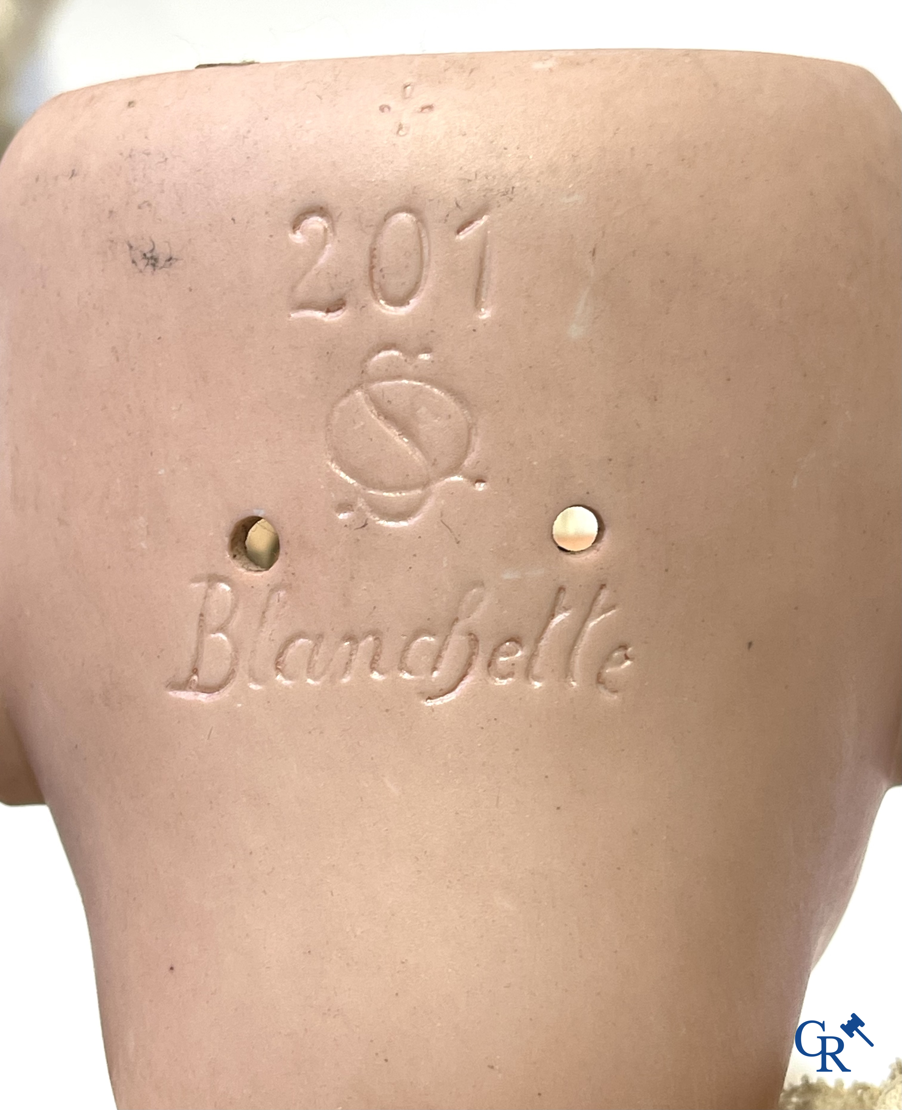 Old toys, a lot of 3 antique dolls with porcelain heads. Hilda J.D. Kestner, Blanchette, Heubach Koppelsdorf.