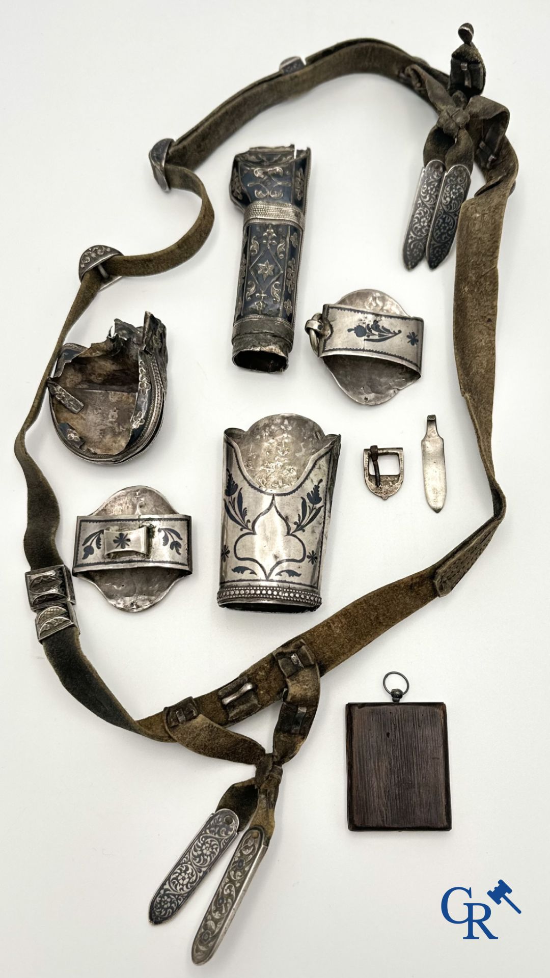 Jewellery-silver: Russian work: Caucasian belt in silver and pendant with icon in silver.