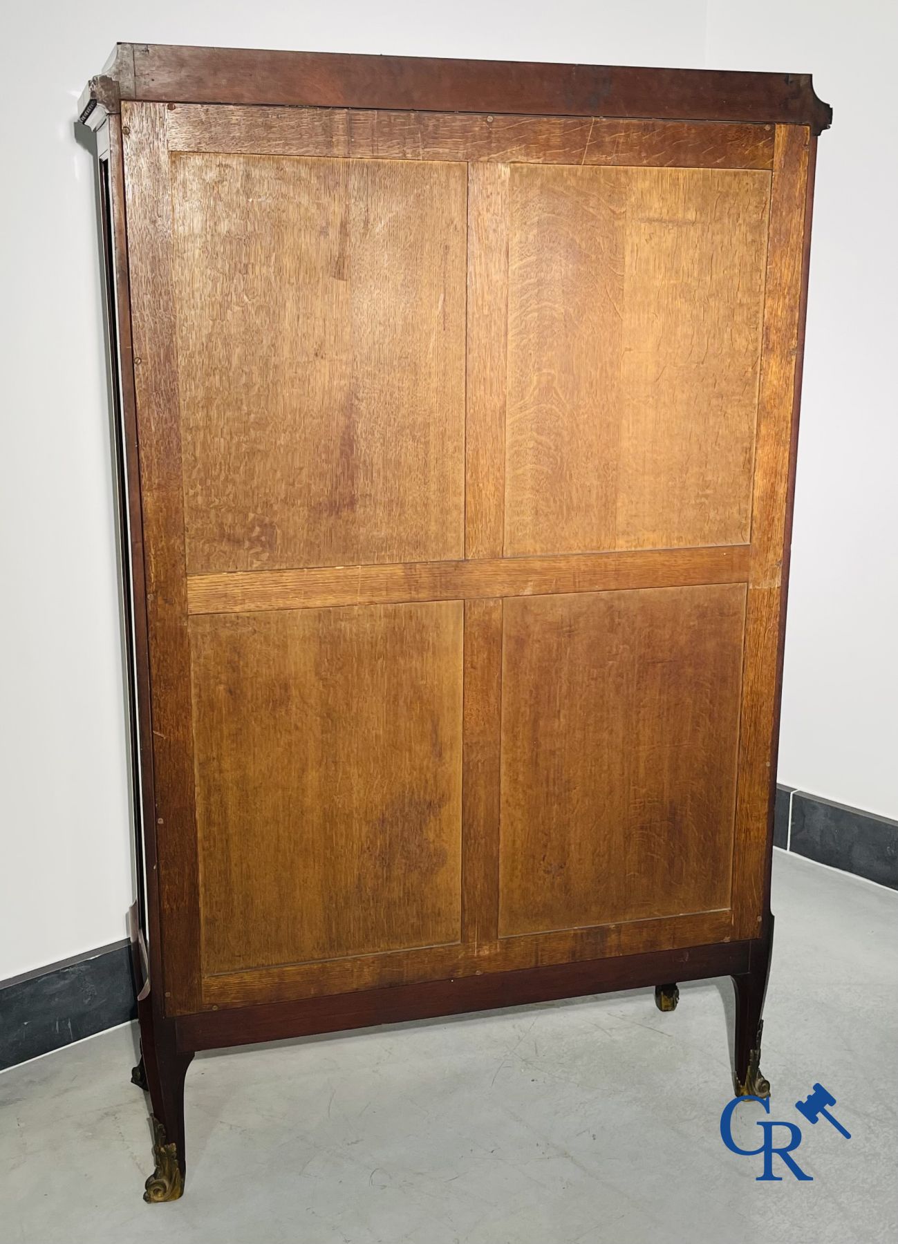 Display cabinet in LXVI style with bronze fittings. period 1900-1920