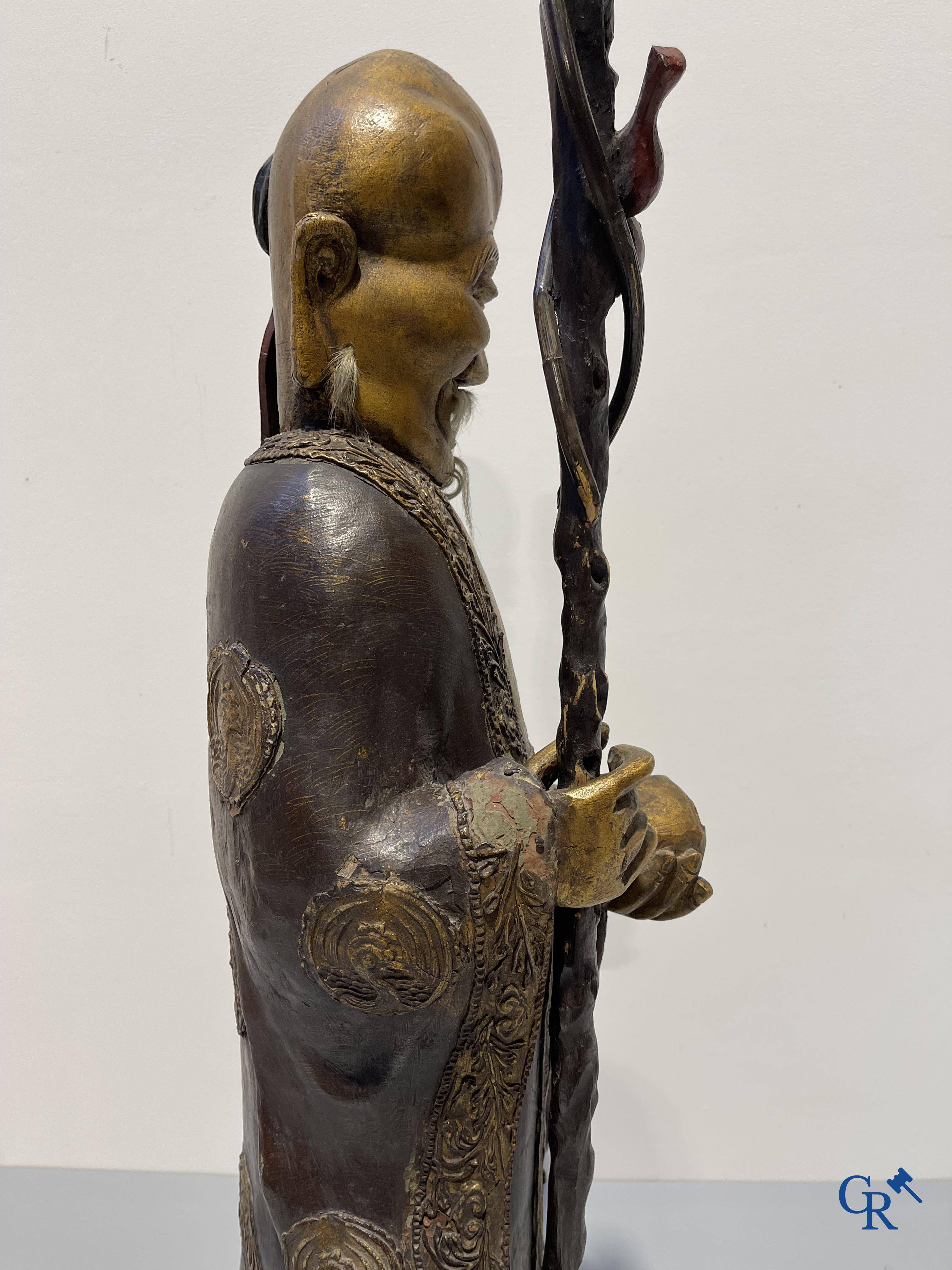 Asian Art, a Chinese sage in lacquered papier-mâché. Late 19th century.