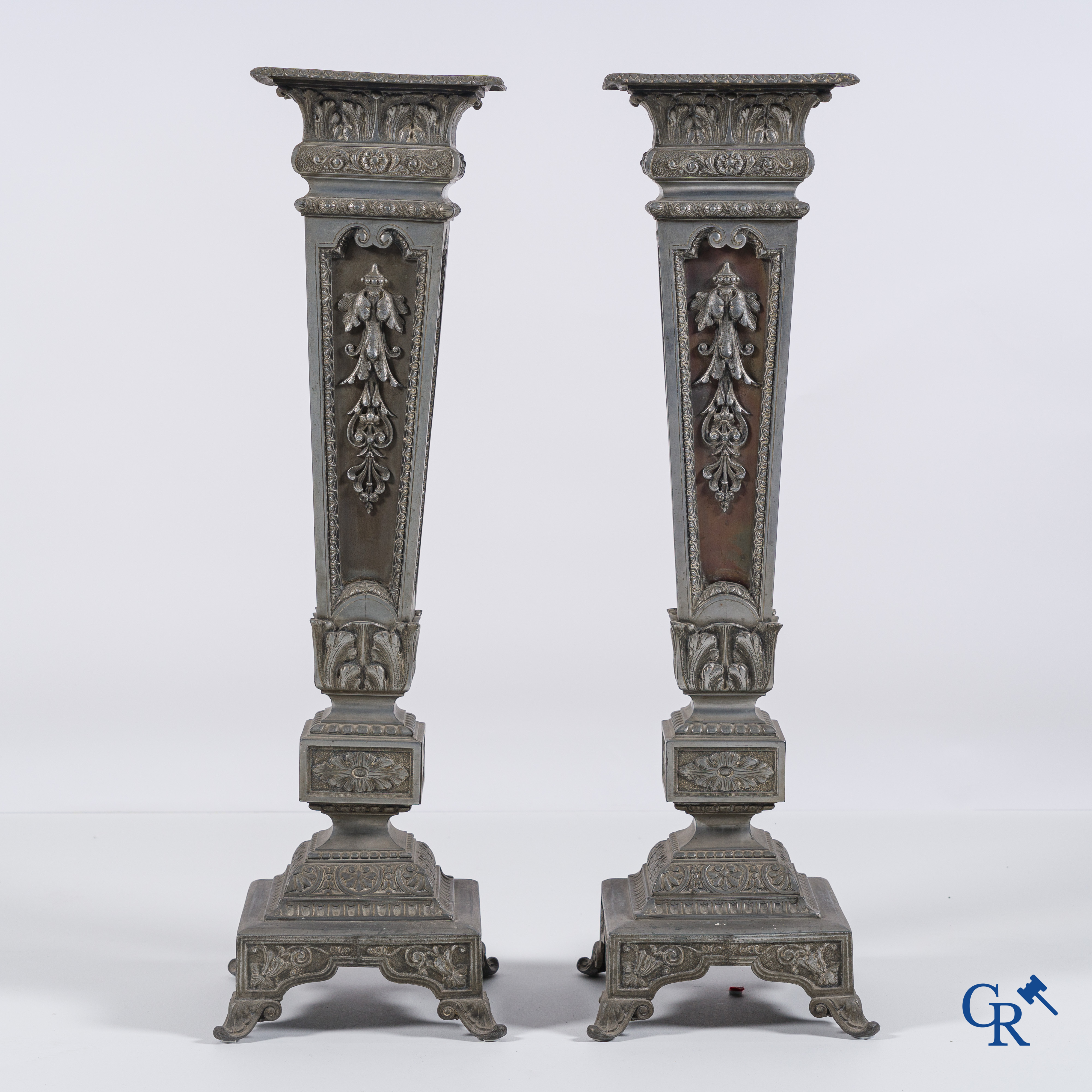 A pair of piedestals in spelter circa 1930.